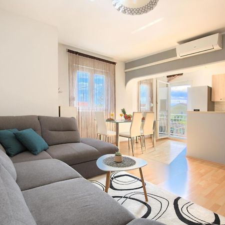 Апартаменти Apartman Andi Пула Екстер'єр фото